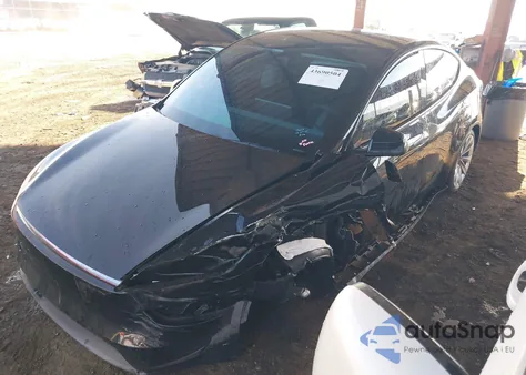 2026 Tesla Model Y Long Range Dual Motor All-Wheel Drive/Long Range Launch Series from USA, damaged, VIN 7SAYGDEE8TF374259